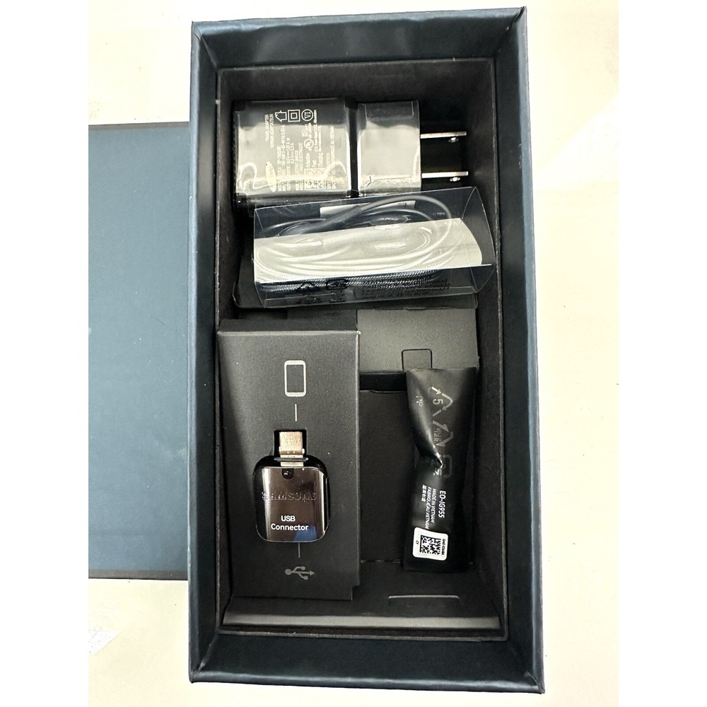 Box With Charging plug, headphones, adapter for Samsung Galaxy